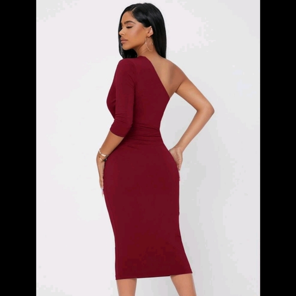 PETITE One Shoulder Ruched Bodycon Dress - Picture 2 of 7
